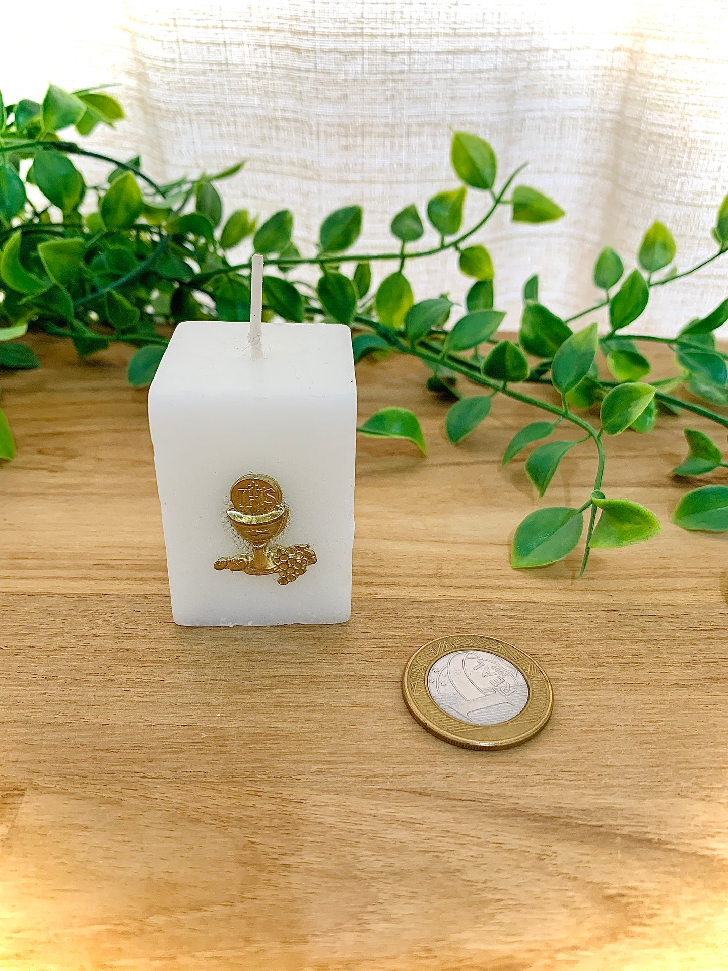 Vela Branca Quadrada - Símbolo Hóstia - Dourado - Eucaristia