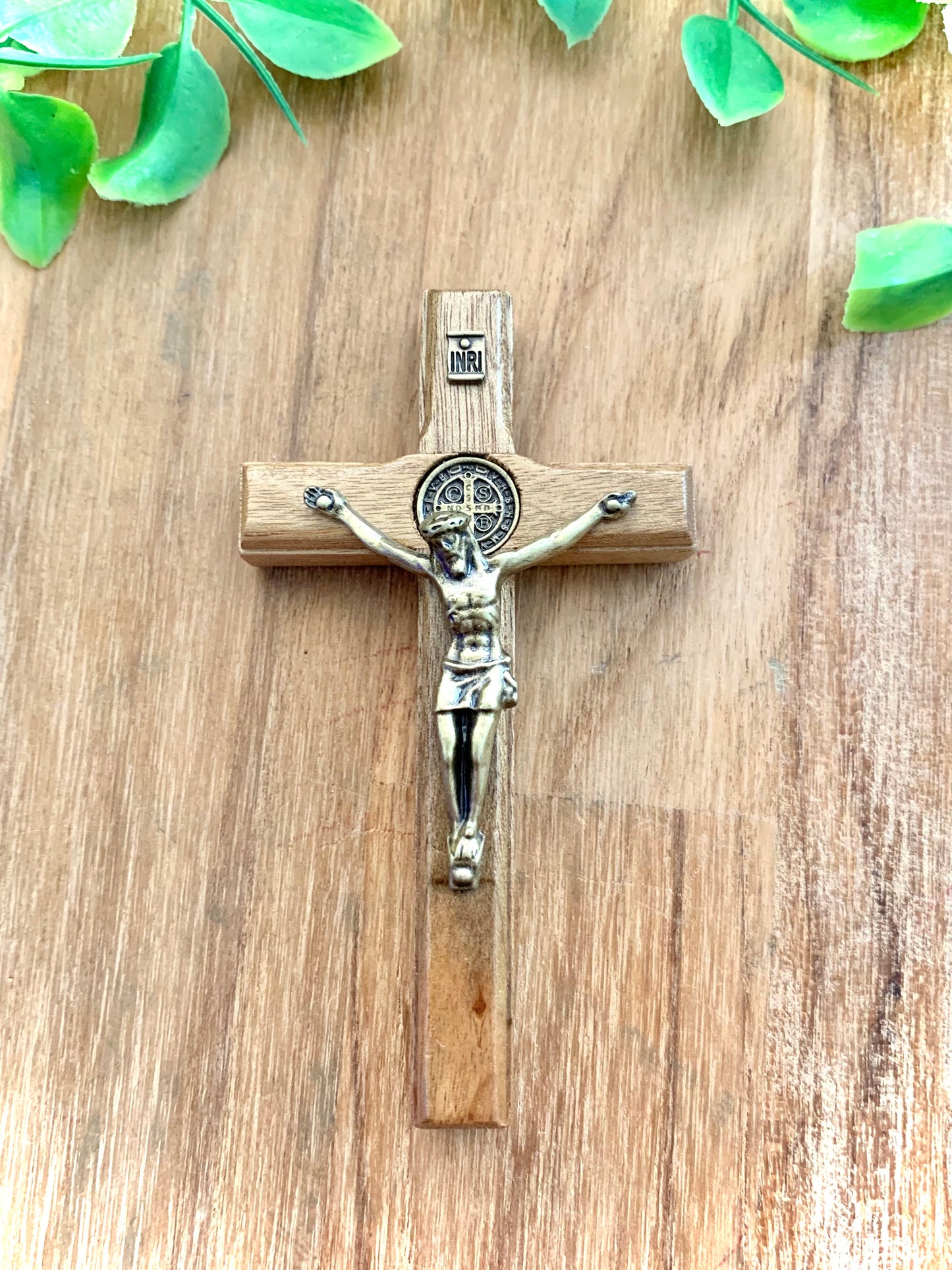 Crucifixo Madeira Clara - São Bento