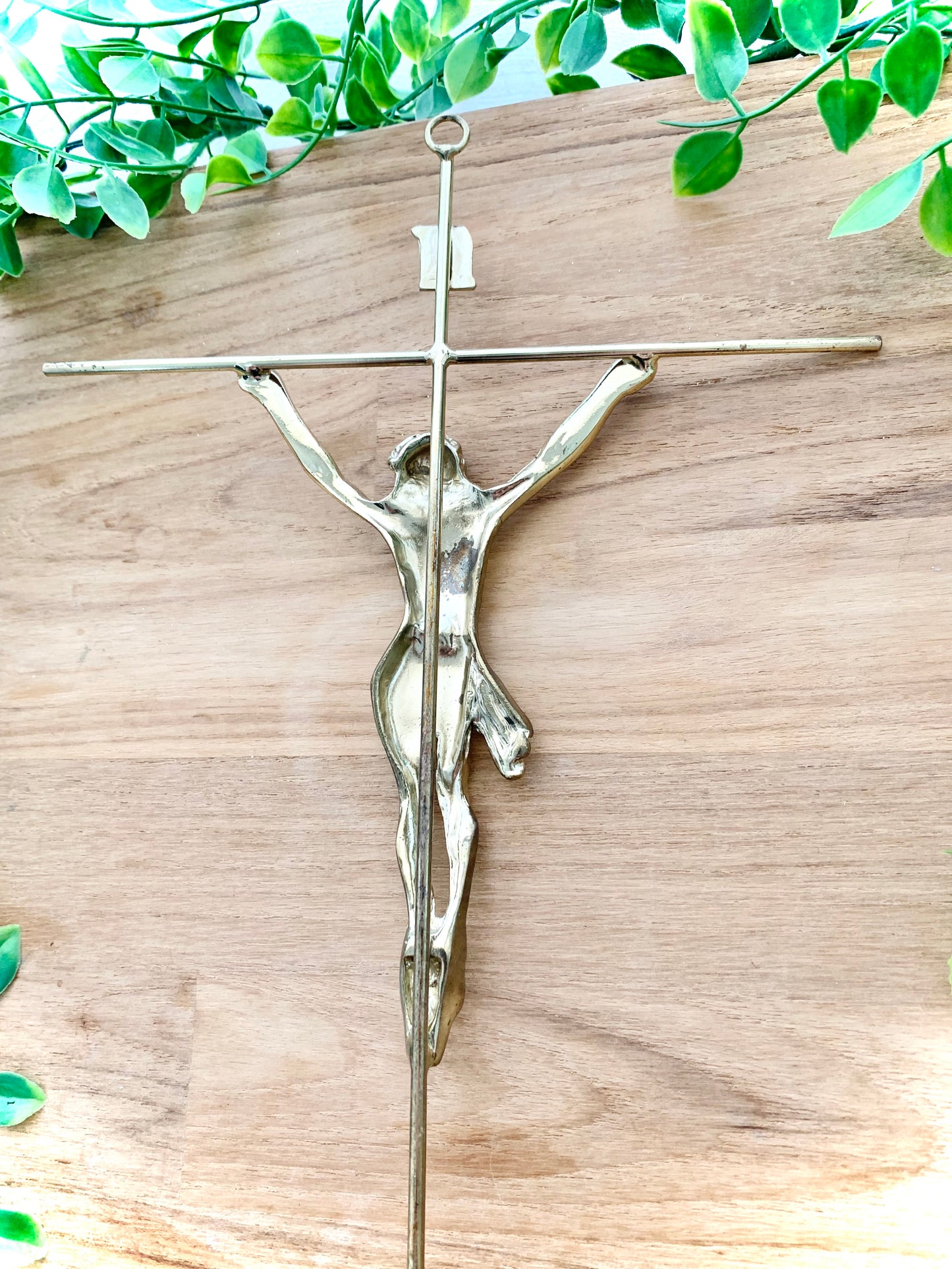 Crucifixo de Metal - Dourado