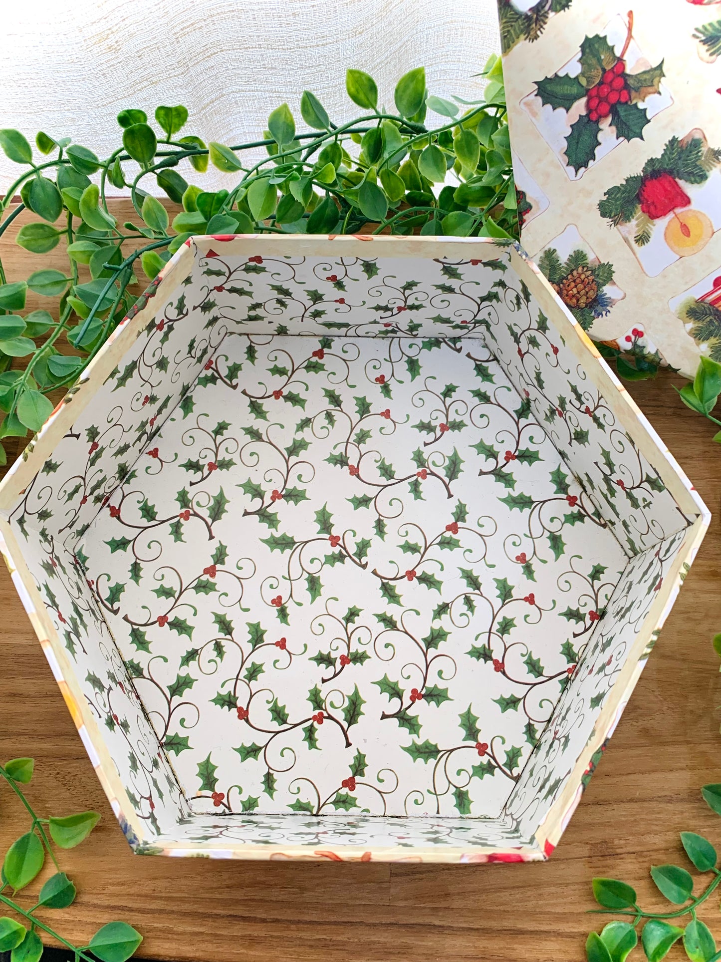 Caixa Cartonada Hexagonal - Natal